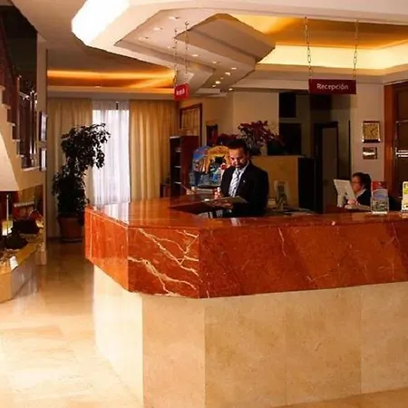 Masaru Apartahotel 3*