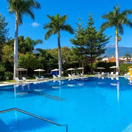 Apartahotel Masaru 3*