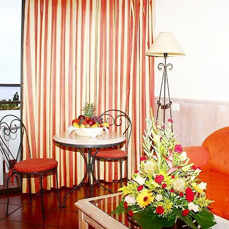 Masaru Aparthotel