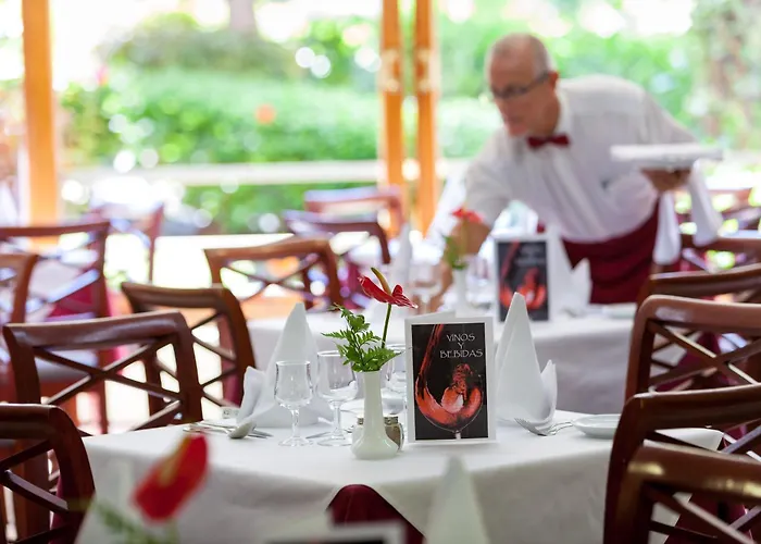 Apartmanhotel Masaru 3*